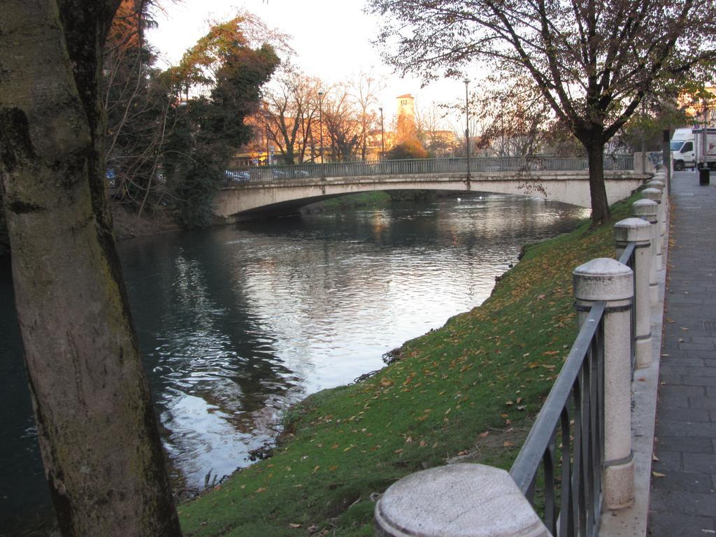 Zara Apartment Treviso Buitenkant foto